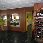 Hotel Cruceiro Do Monte *