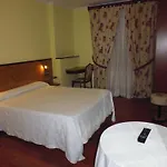 Hotel Cruceiro Do Monte