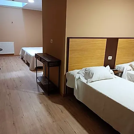 Hotel Cruceiro Do Monte *