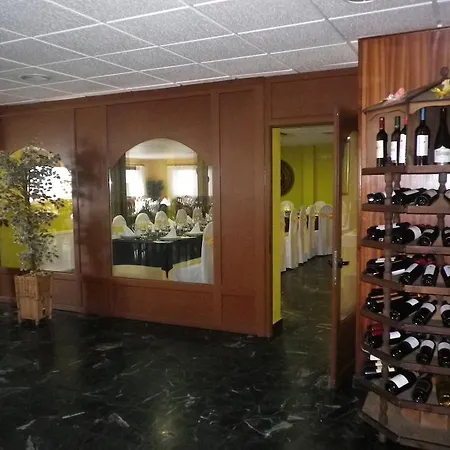 Hotel Cruceiro Do Monte *