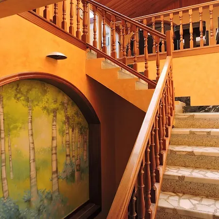 Cruceiro Do Monte Hotel