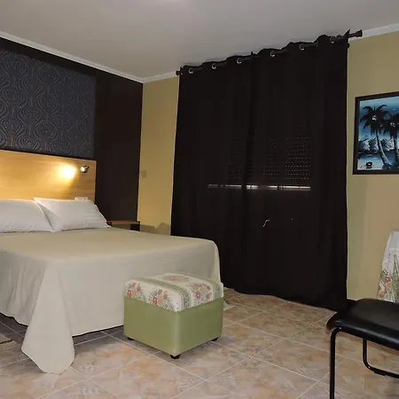 Hotel Cruceiro Do Monte Tui