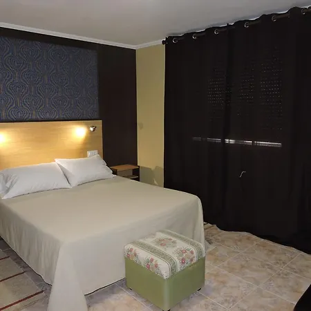 Cruceiro Do Monte Hotel