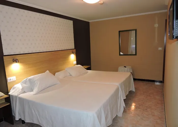 Cruceiro Do Monte * Tui