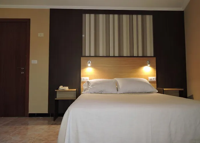 Cruceiro Do Monte * Tui