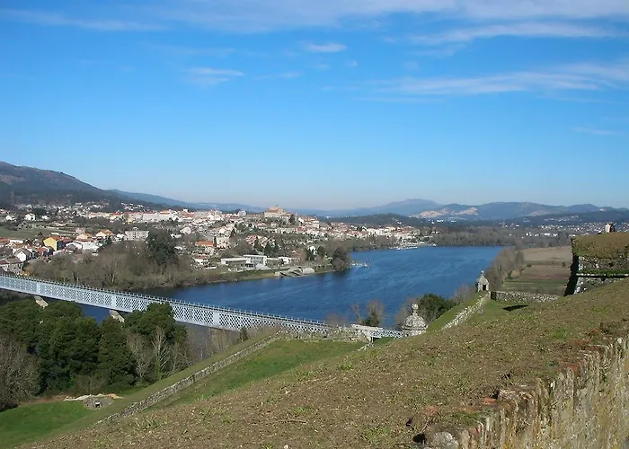 Cruceiro Do Monte Туй