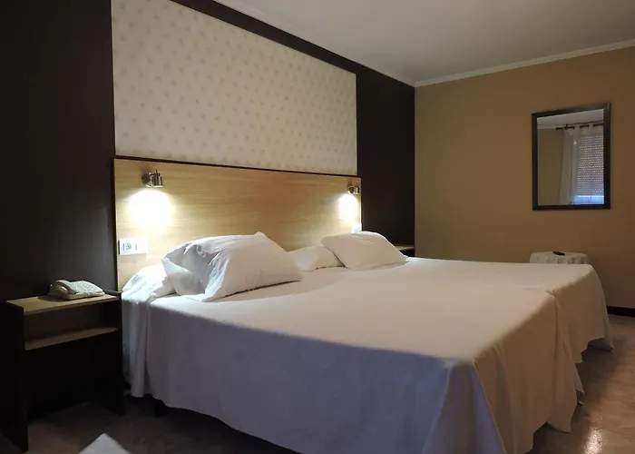 Hotell Cruceiro Do Monte *